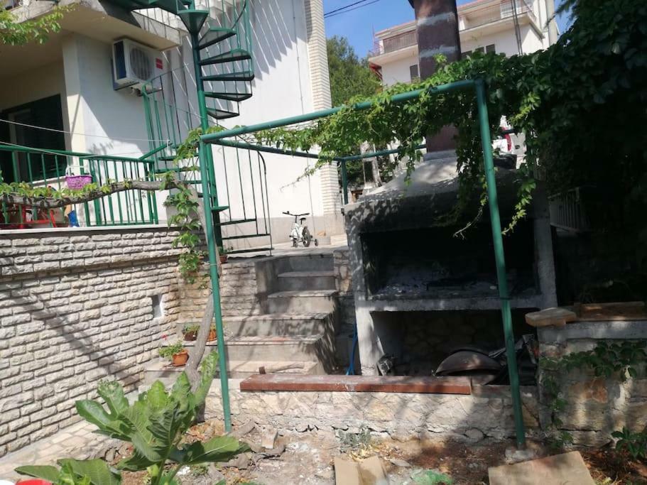 טרוגיר Apartment Ileana מראה חיצוני תמונה